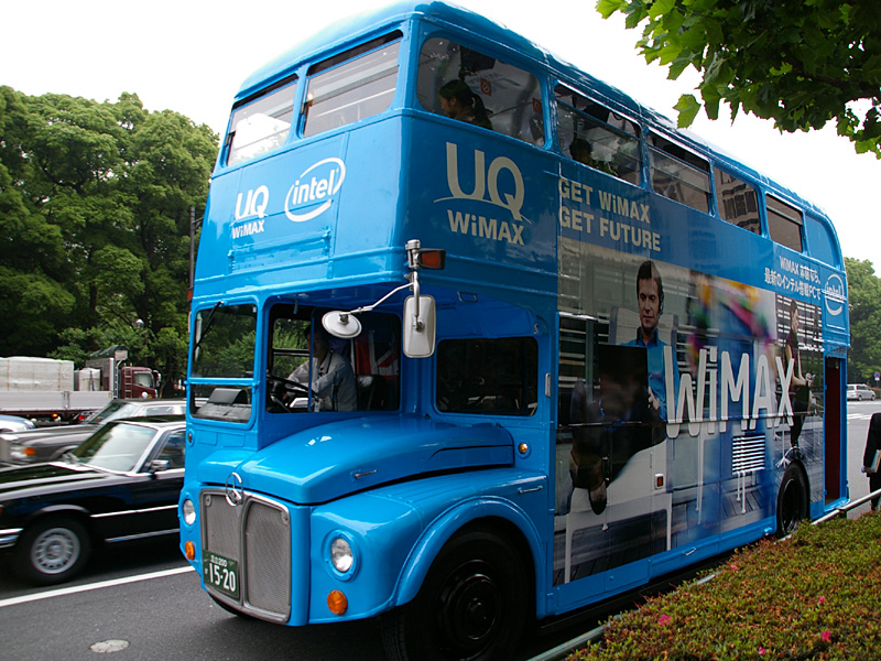 発表会後はバスを使ったWiMAX体験デモも実施された